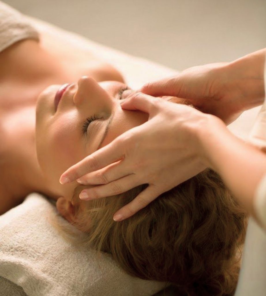 soin contour yeux facialiste paris détails